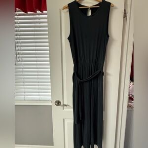 Banana Republic Grey Jumpsuit L Tie Waist Sleeveless Hidden Pockets Wide Leg